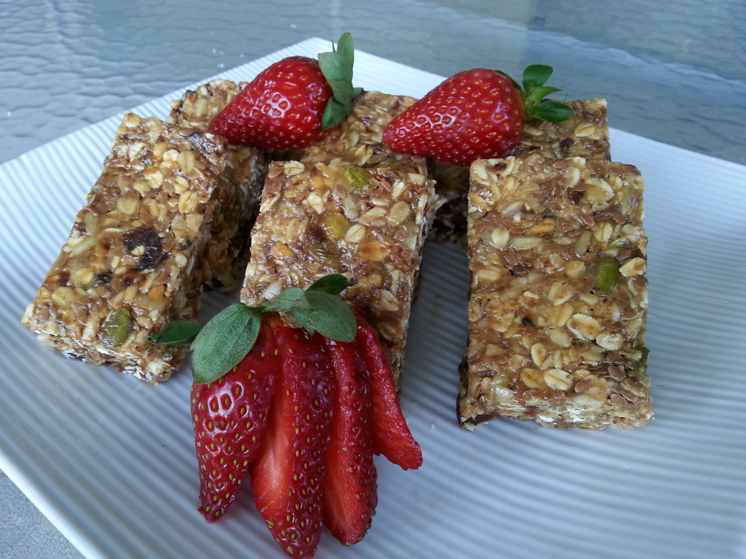 Simple Clean Eating Muesli Bar Recipe